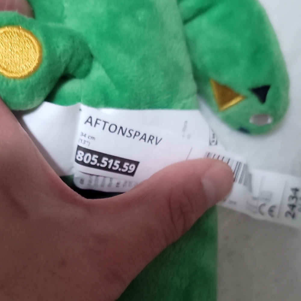 IKEA AFTONSPARV 13" Green Alien Plush Toy with Yellow Accents - 805.515.59 - Picture 10 of 10